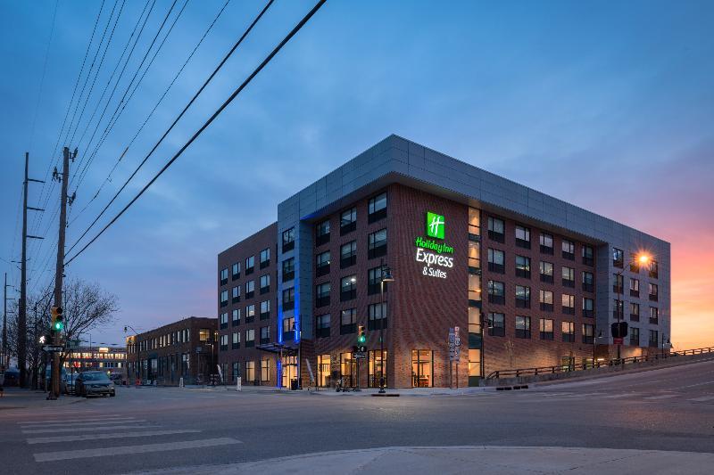 Holiday Inn Express & Suites - Tulsa Downtown - Arts District, An Ihg Hotel Esterno foto